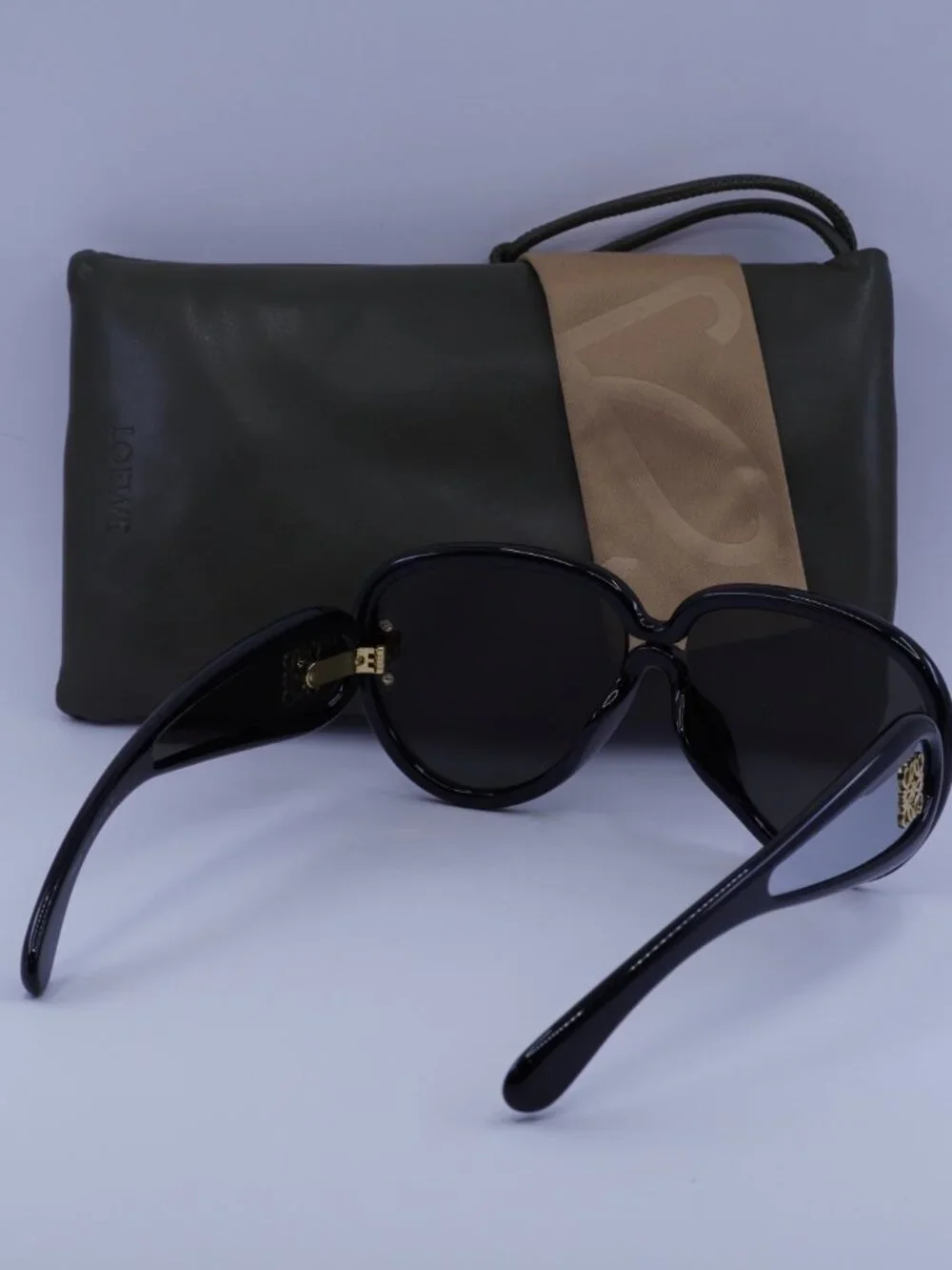 Loewe model lw40132i